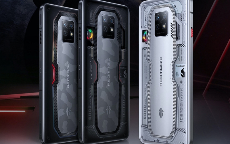 6,8 дюйма AMOLED, 120 Гц, Snapdragon 8+ Gen 1, 18 ГБ ОЗУ, невидимая селфи-камера и светящийся вентилятор. Флагманский смартфон Nubia Red Magic 7S Pro представлен международно