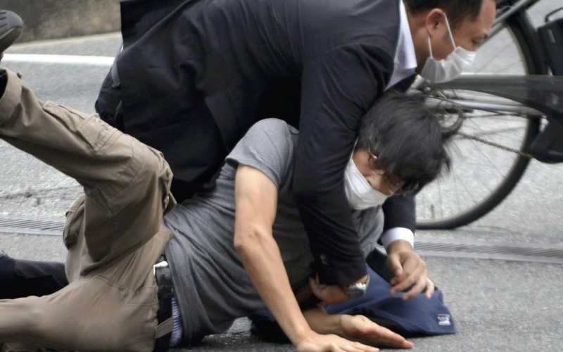 Хидео Кодзиму «обвинили» в убийстве бывшего японского премьера Синдзо Абэ