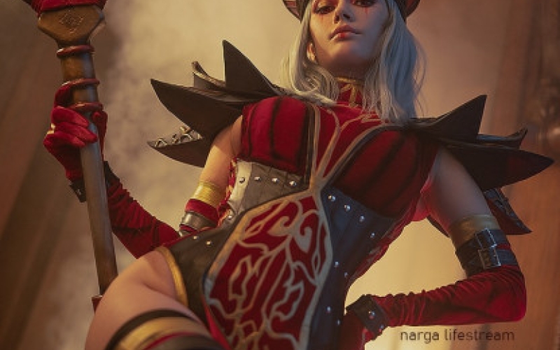 Косплеер Narga предстала в образе харизматичной Салли Вайтмейн из World of Warcraft