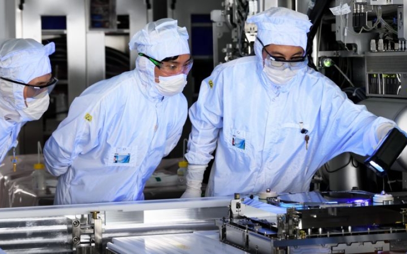 Октябрьские объёмы импорта в Китай оборудования для производства чипов выросли почти на 80 % 
